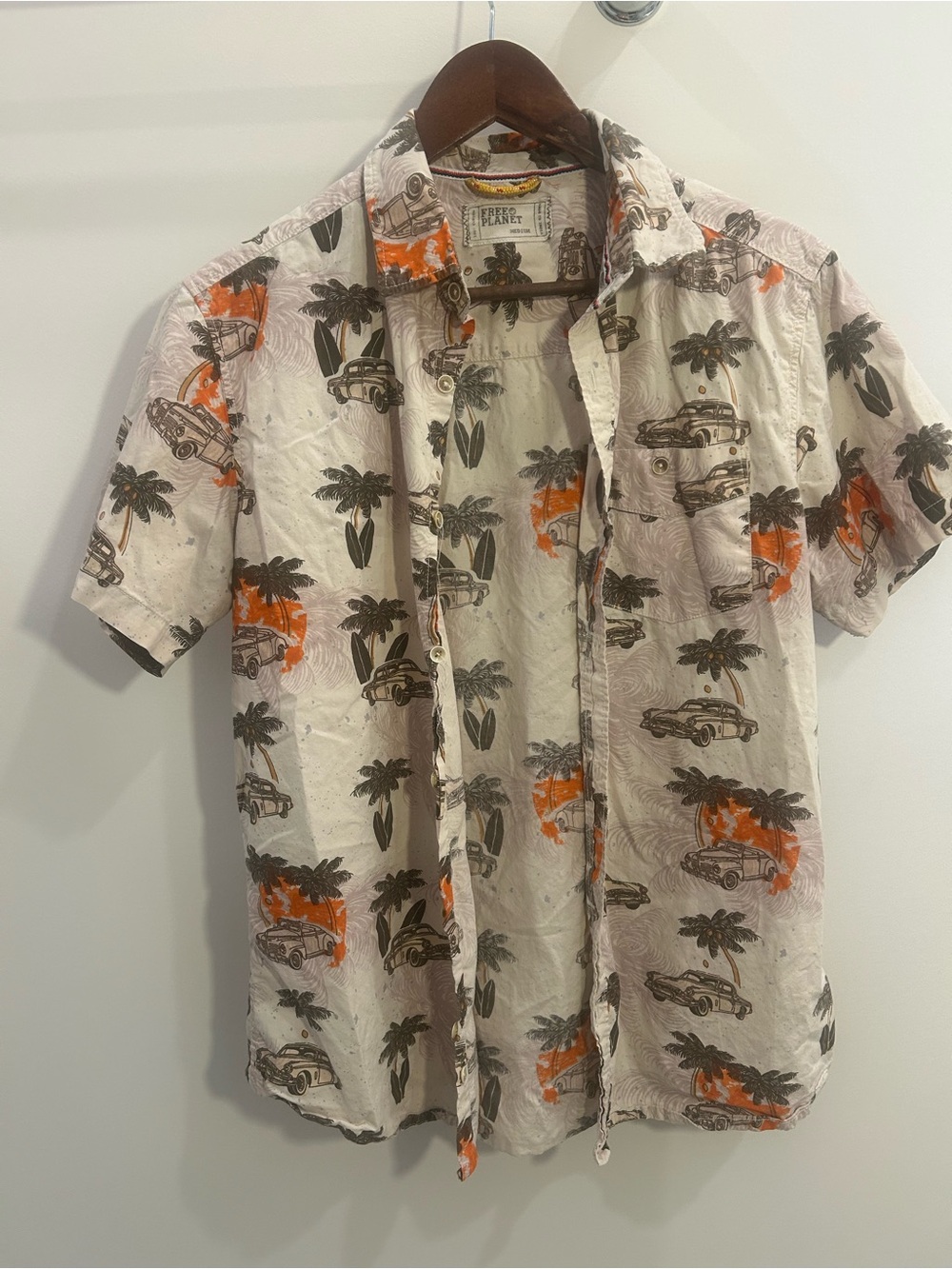 Free Planet Short-Sleeve Palm & Car Print Shirt - Cream/Orange/Green